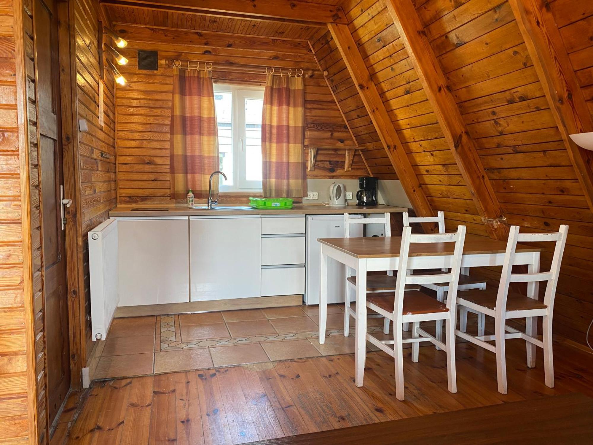 Hotel Stanica Wodna à Dźwirzyno Extérieur photo